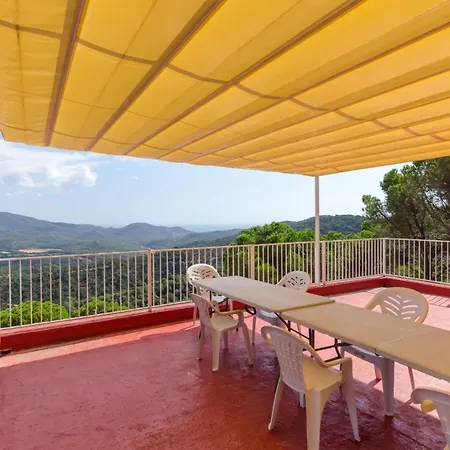 Club Villamar - Celine Willa